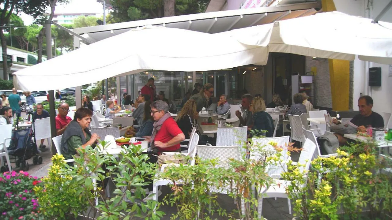 Villetta Fiori Lido di Spina 0*,